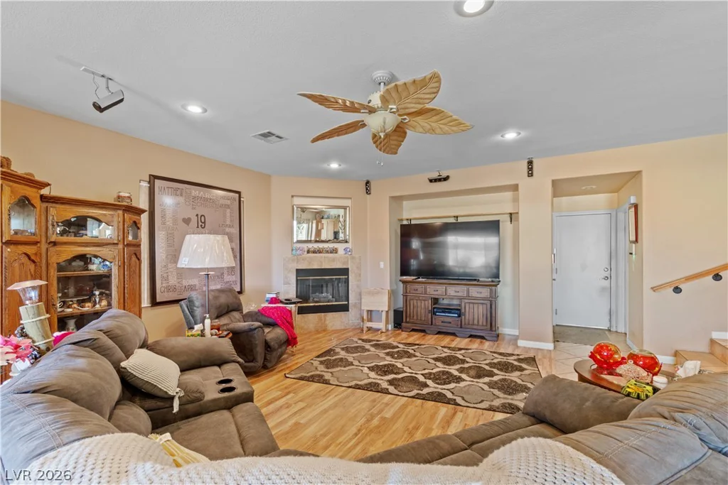 874 Ashford, Henderson, NV 89015