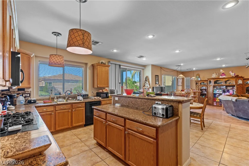 874 Ashford, Henderson, NV 89015