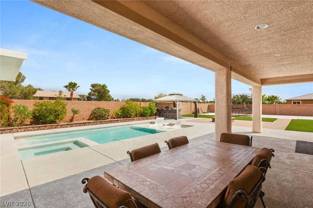 4878 Al Carrison, Las Vegas, NV 89149