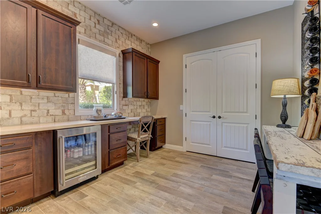 355 Nola, Las Vegas, NV 89138