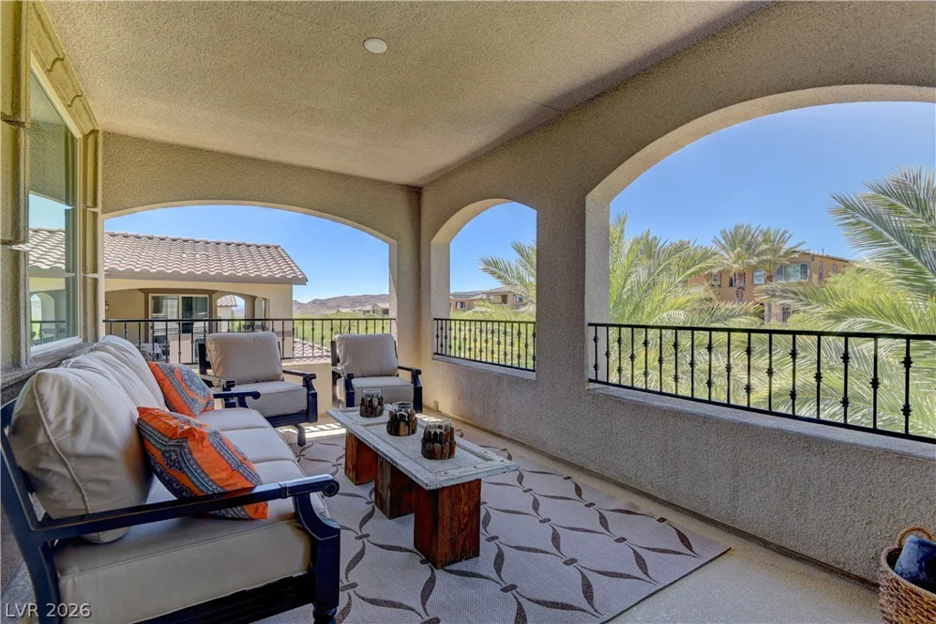 355 Nola, Las Vegas, NV 89138