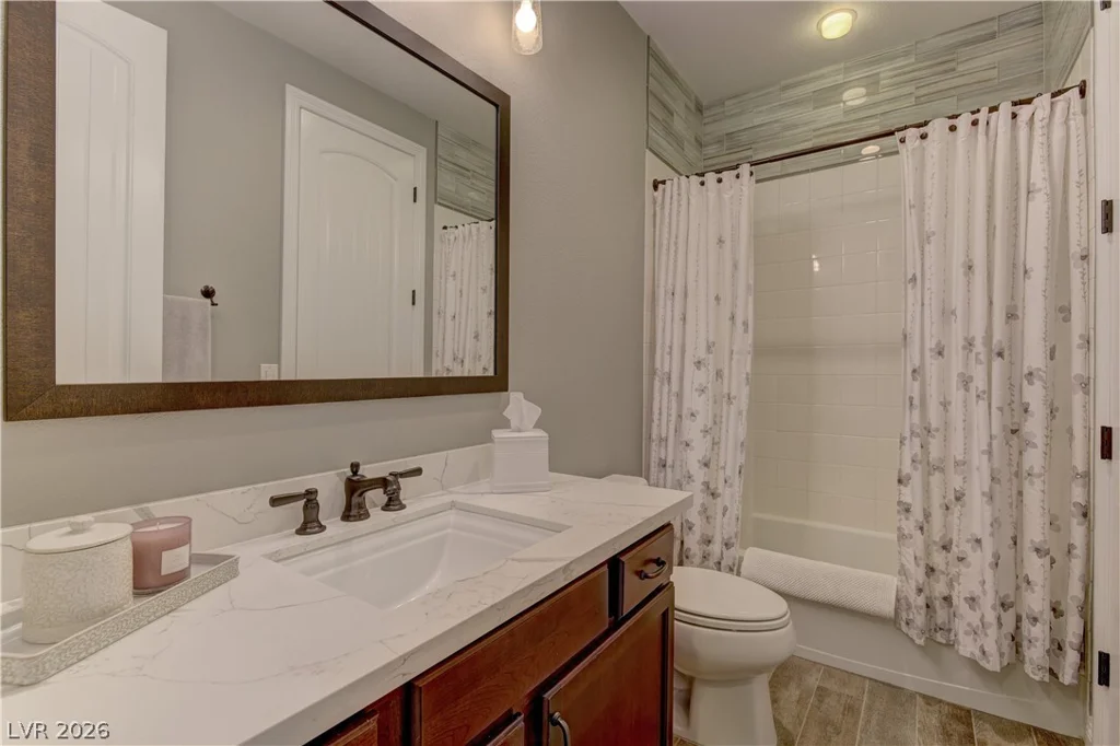 355 Nola, Las Vegas, NV 89138