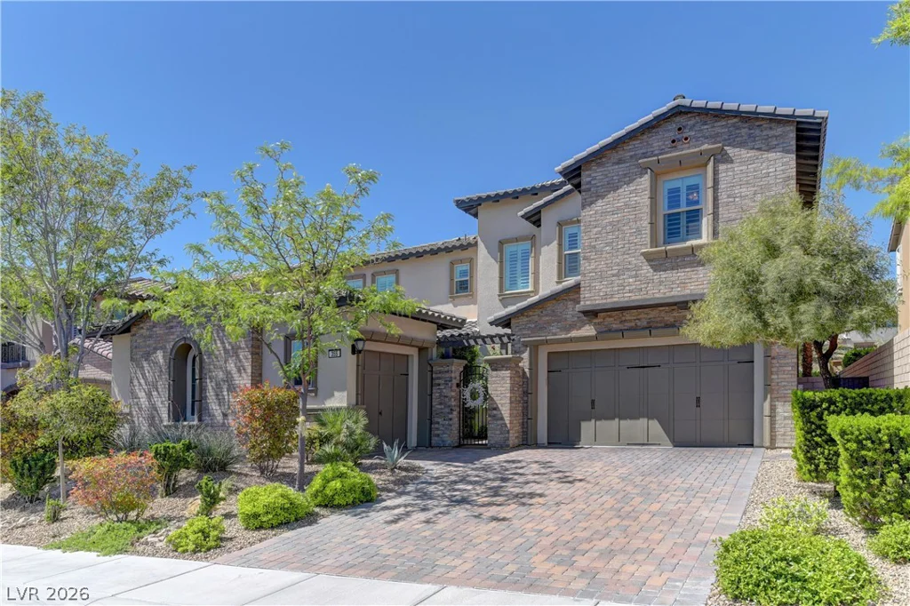 355 Nola, Las Vegas, NV 89138