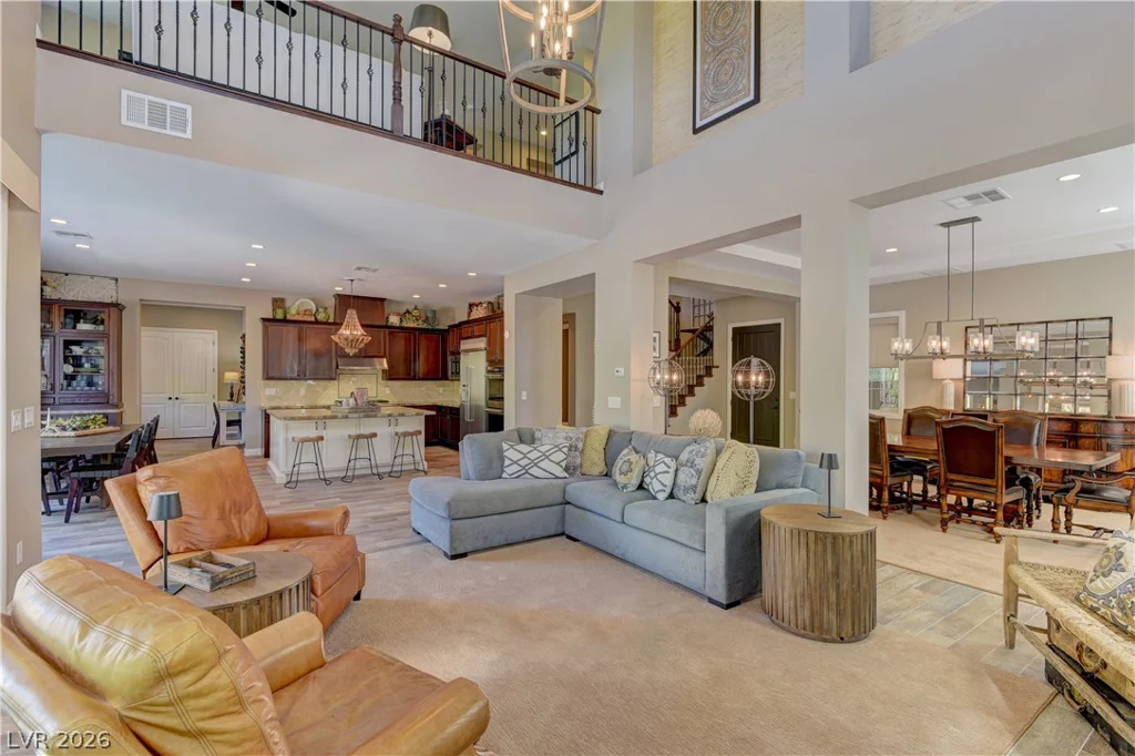 355 Nola, Las Vegas, NV 89138