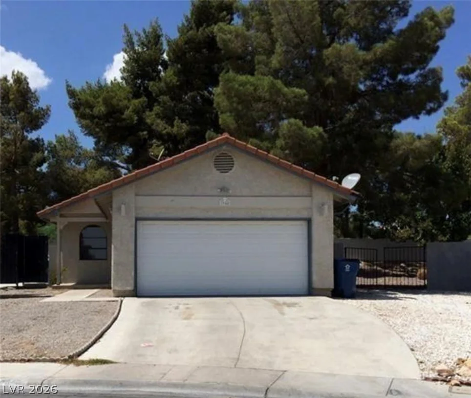 3948 APPLECREST, Las Vegas, NV 89108
