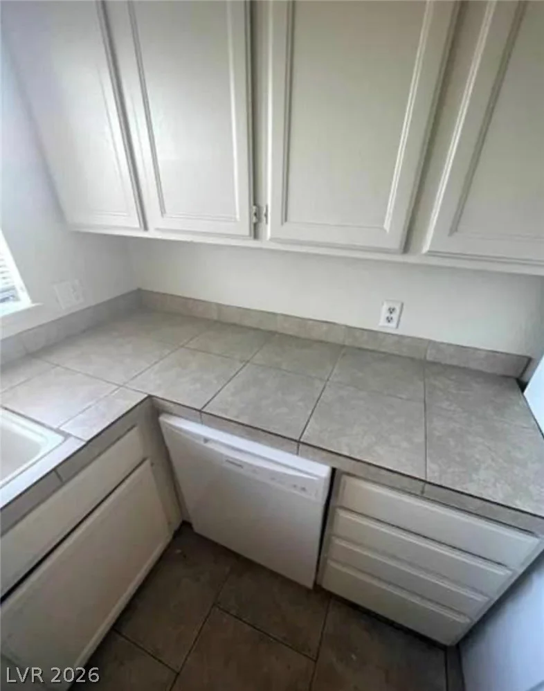 3948 APPLECREST, Las Vegas, NV 89108