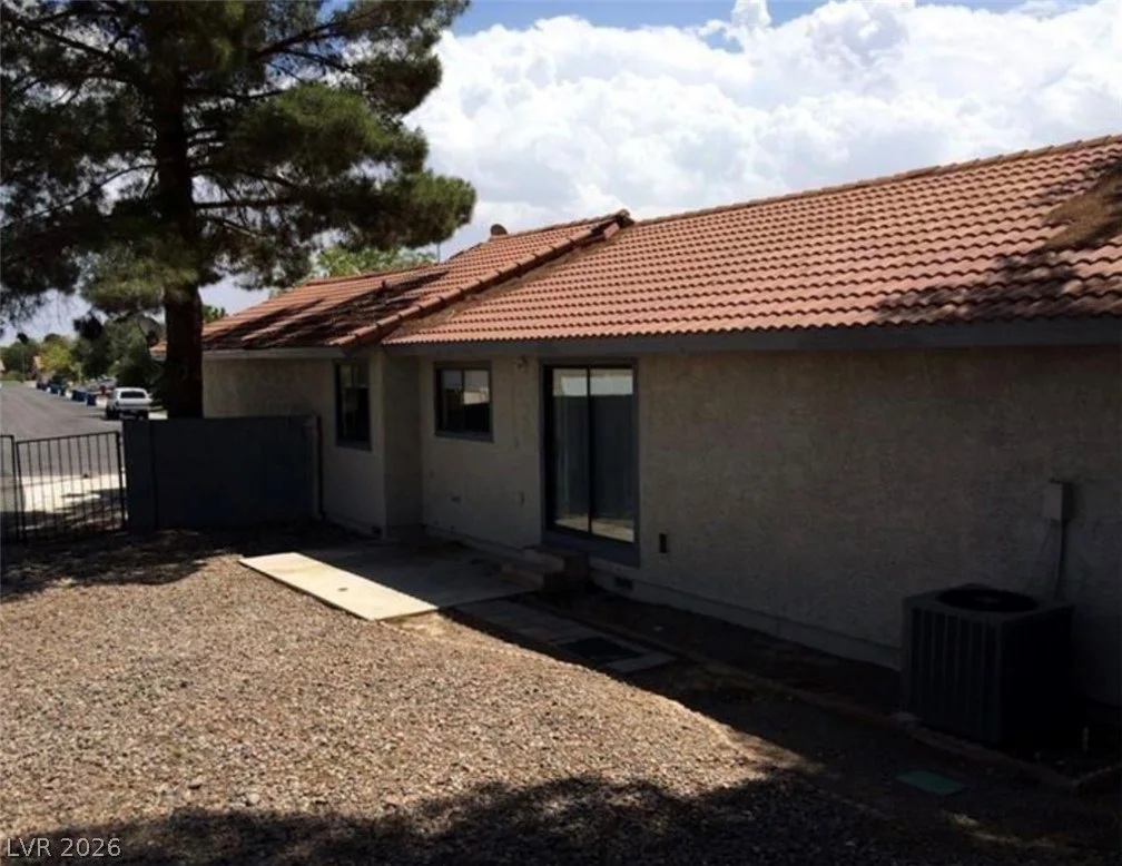3948 APPLECREST, Las Vegas, NV 89108