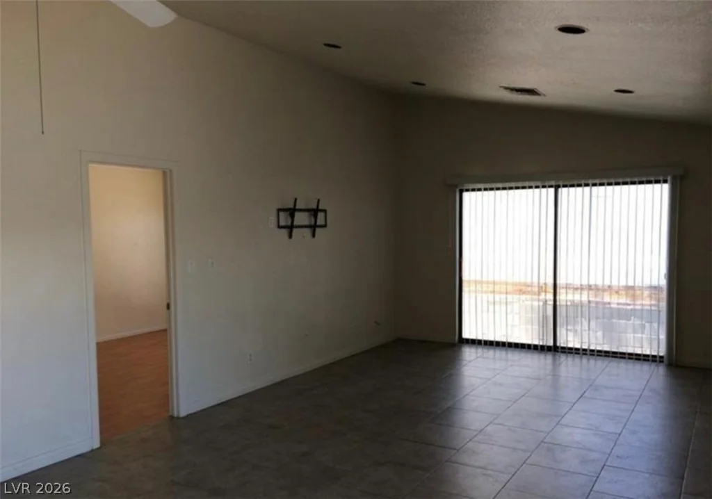 3948 APPLECREST, Las Vegas, NV 89108