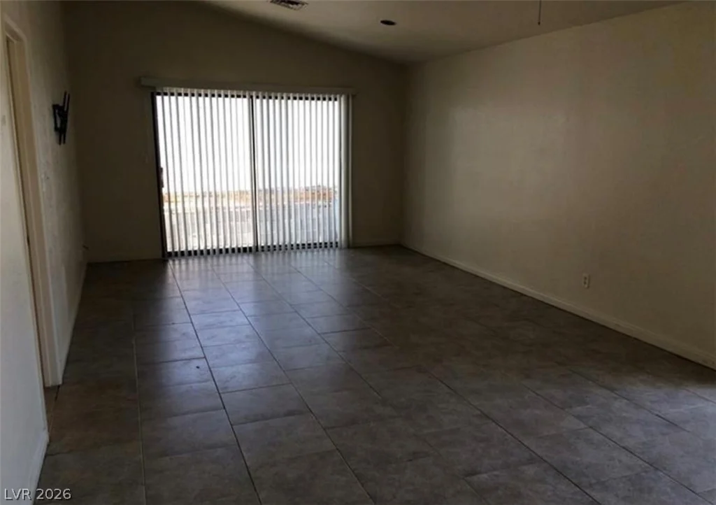 3948 APPLECREST, Las Vegas, NV 89108