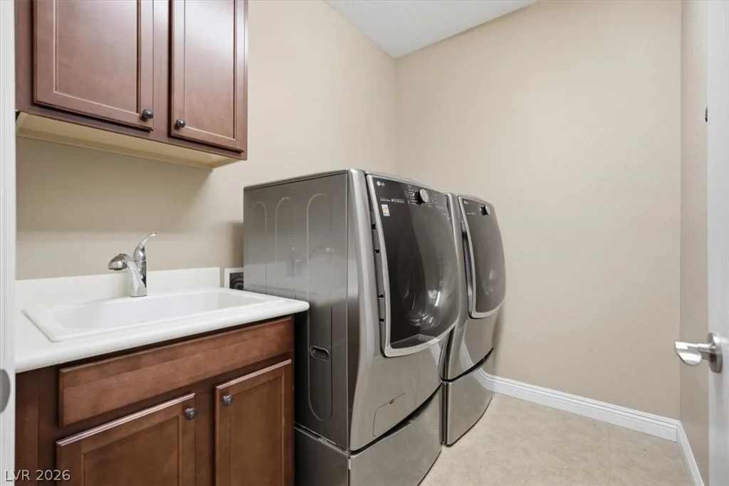 31 Berneri, Las Vegas, NV 89138