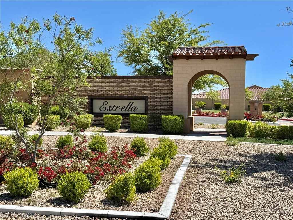 31 Berneri, Las Vegas, NV 89138