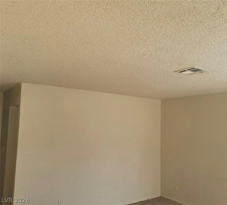 4300 Lamont, Las Vegas, NV 89115