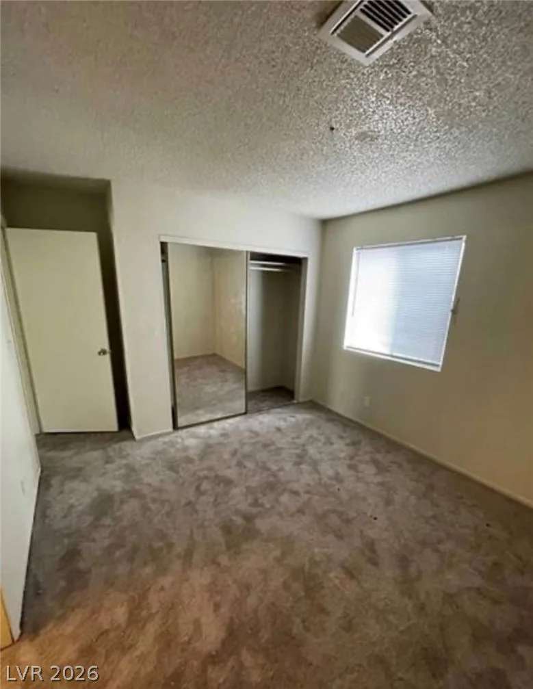 4300 Lamont, Las Vegas, NV 89115