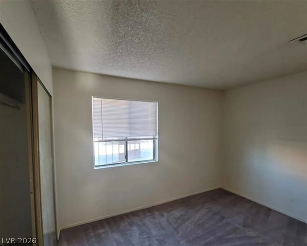 4300 Lamont, Las Vegas, NV 89115