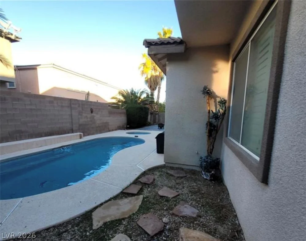 7728 Villa De La Paz, Las Vegas, NV 89131