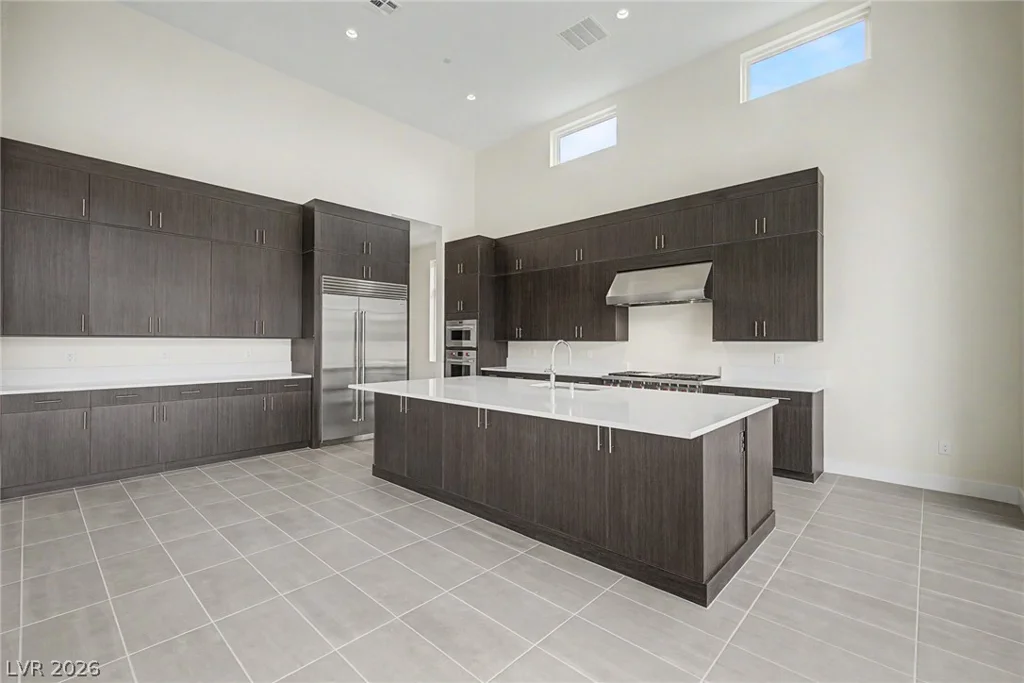 10865 Agate Cliffs, Las Vegas, NV 89135