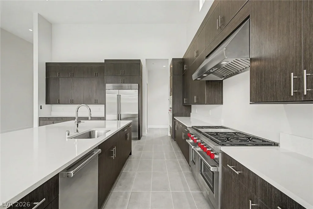 10865 Agate Cliffs, Las Vegas, NV 89135