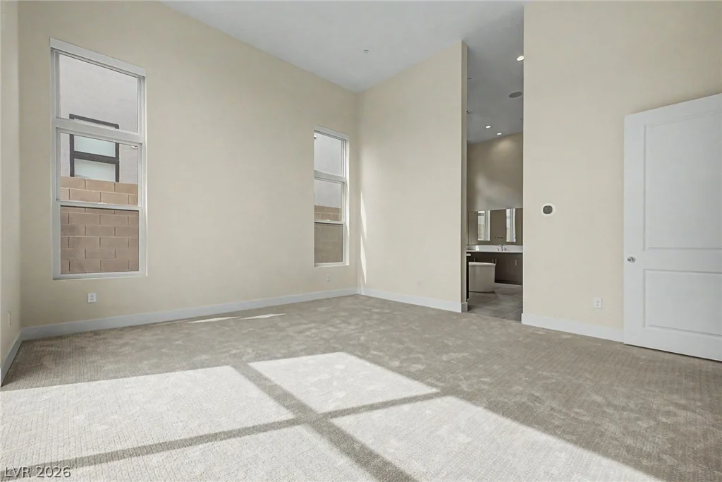 10865 Agate Cliffs, Las Vegas, NV 89135