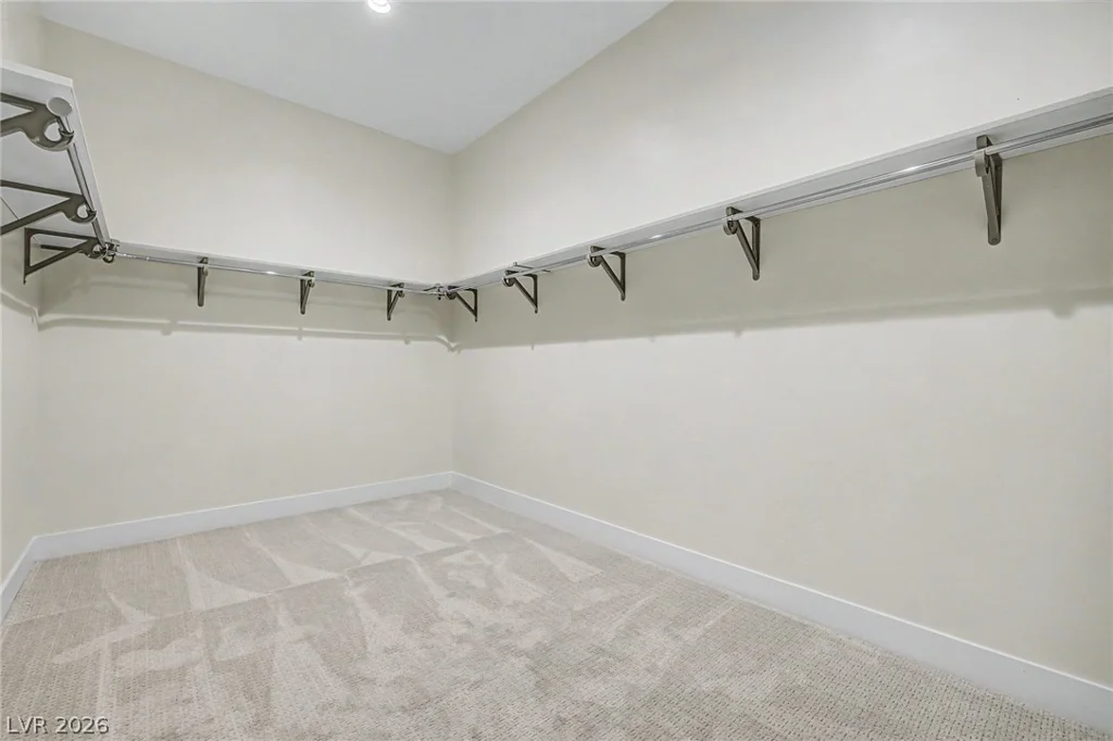 10865 Agate Cliffs, Las Vegas, NV 89135
