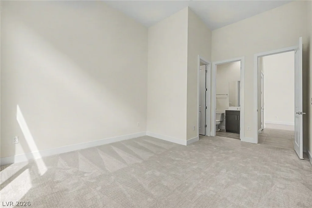 10865 Agate Cliffs, Las Vegas, NV 89135