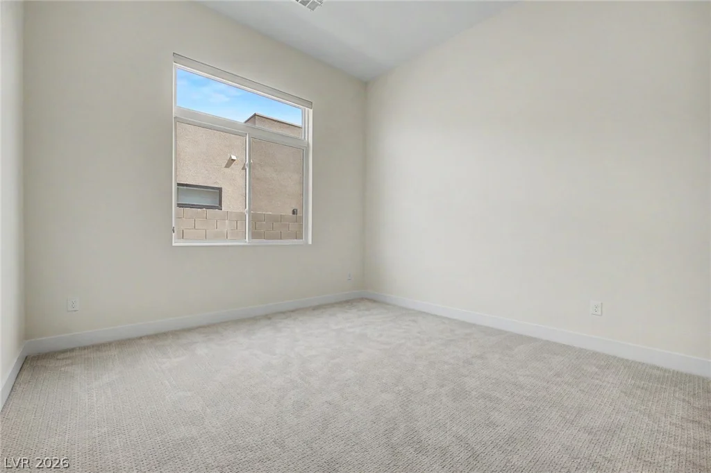 10865 Agate Cliffs, Las Vegas, NV 89135