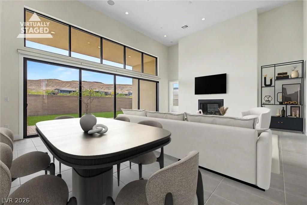 10865 Agate Cliffs, Las Vegas, NV 89135