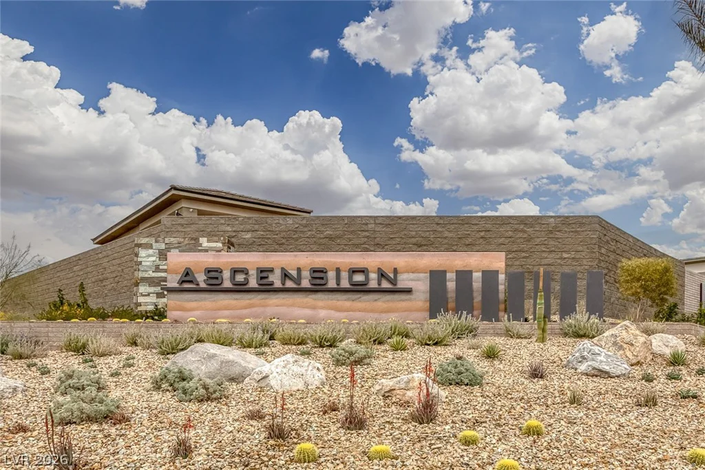 10865 Agate Cliffs, Las Vegas, NV 89135