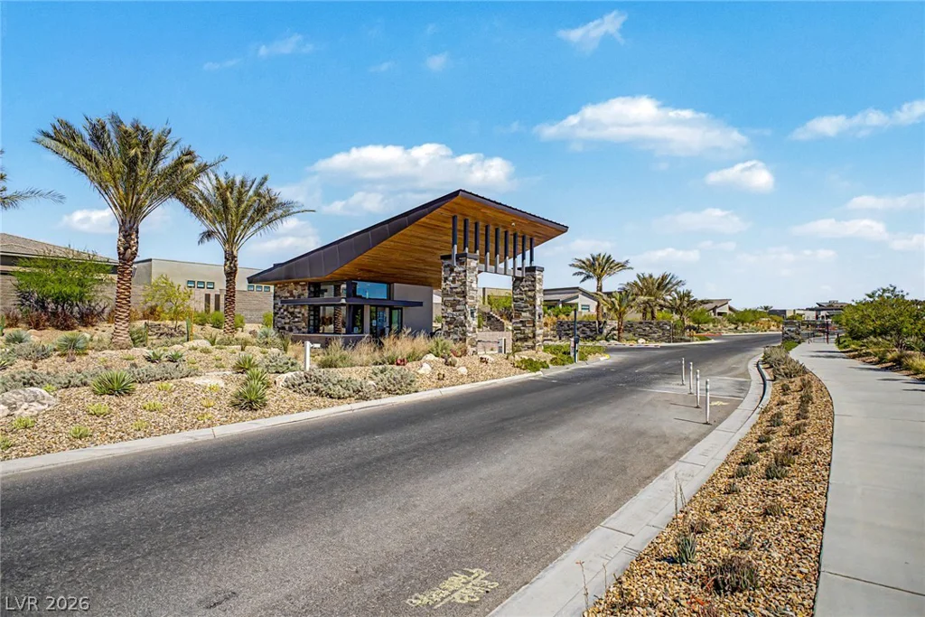 10865 Agate Cliffs, Las Vegas, NV 89135