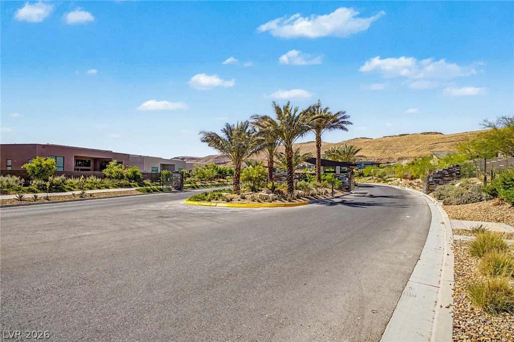 10865 Agate Cliffs, Las Vegas, NV 89135