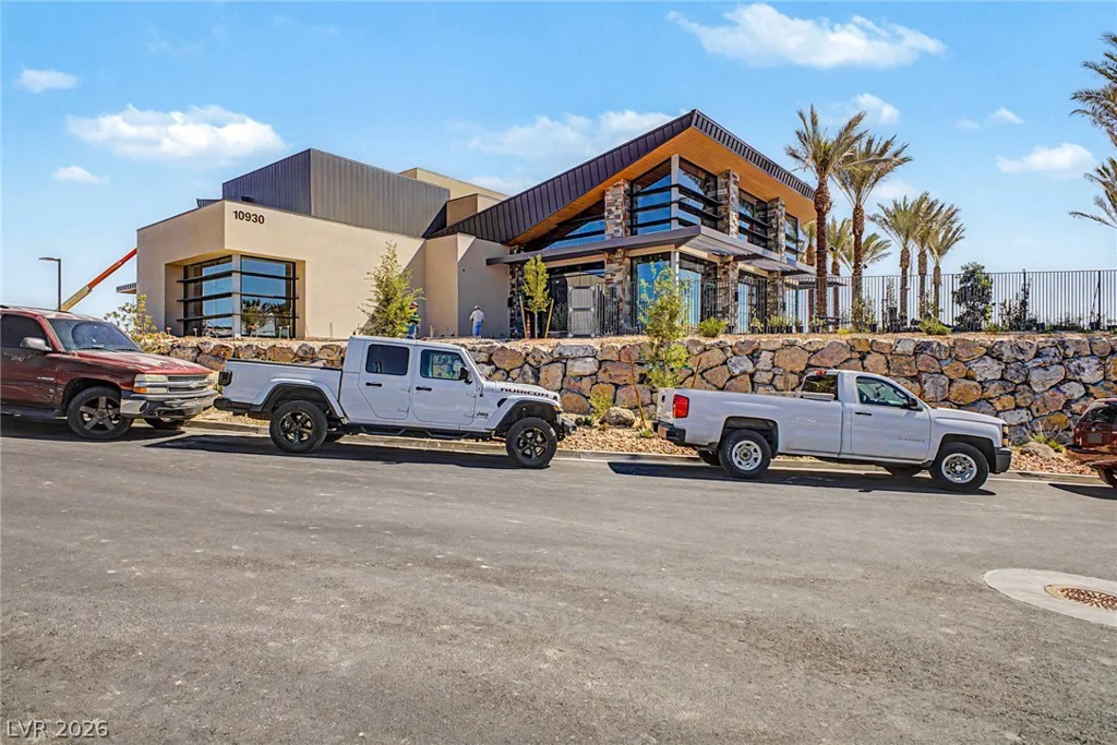 10865 Agate Cliffs, Las Vegas, NV 89135