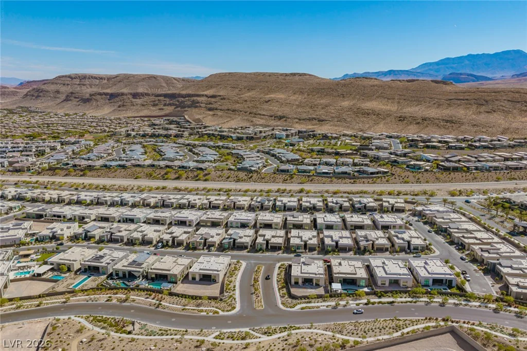 10865 Agate Cliffs, Las Vegas, NV 89135