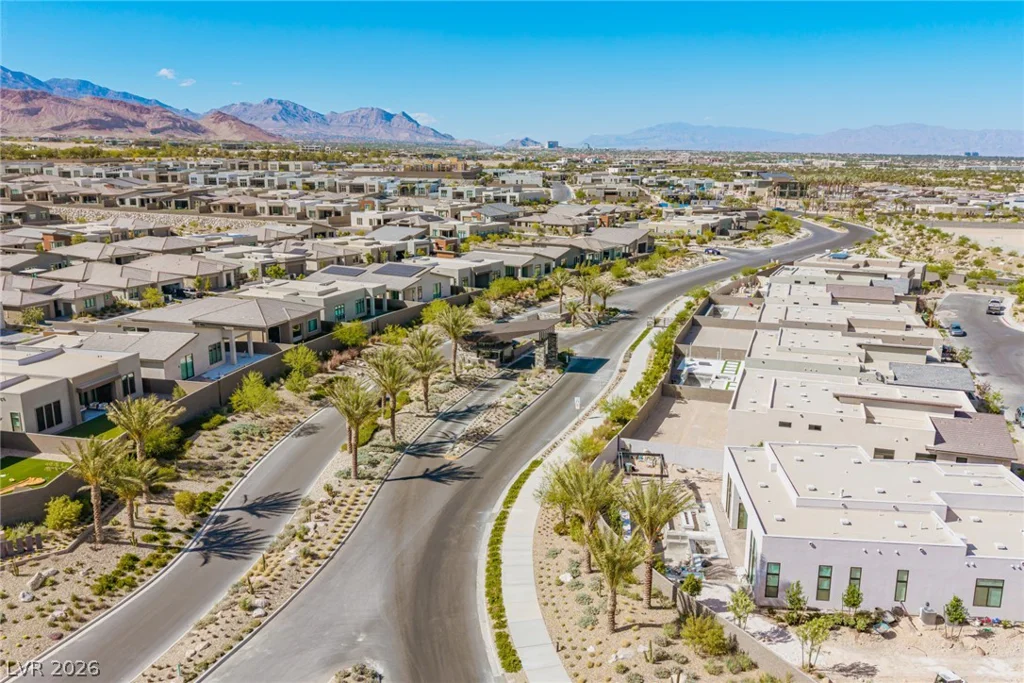 10865 Agate Cliffs, Las Vegas, NV 89135