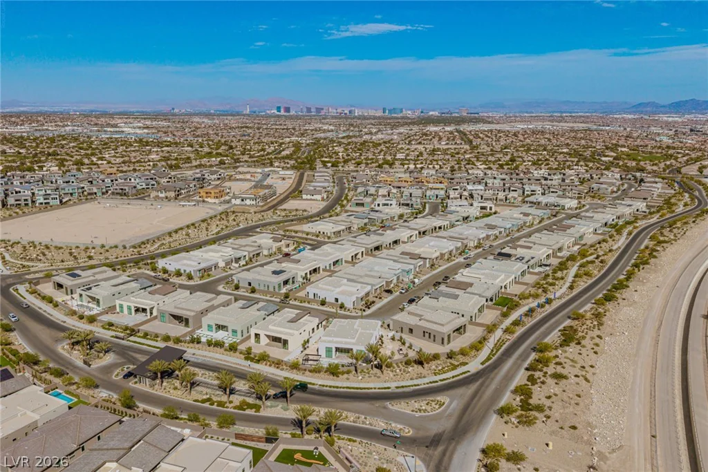 10865 Agate Cliffs, Las Vegas, NV 89135