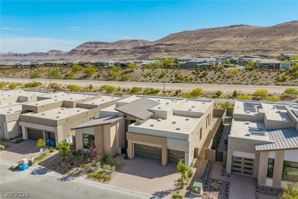 10865 Agate Cliffs, Las Vegas, NV 89135
