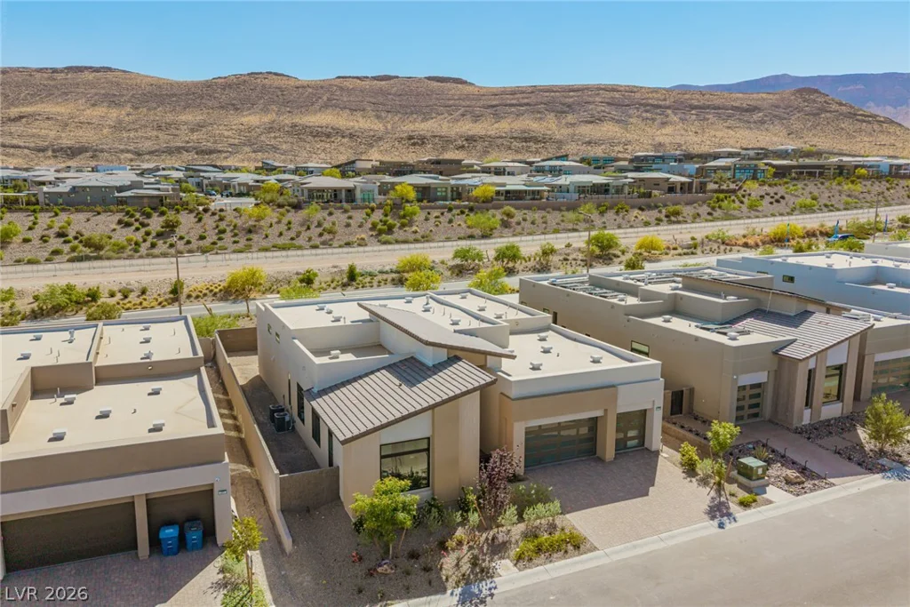 10865 Agate Cliffs, Las Vegas, NV 89135