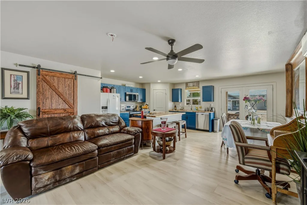 921 Leffner, Pahrump, NV 89060