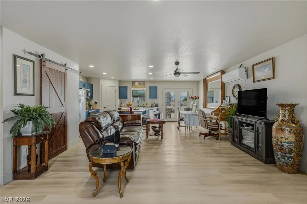 921 Leffner, Pahrump, NV 89060