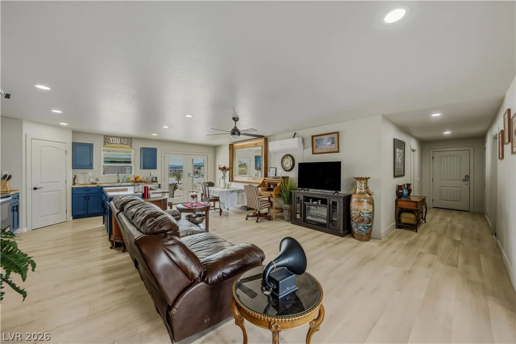 921 Leffner, Pahrump, NV 89060
