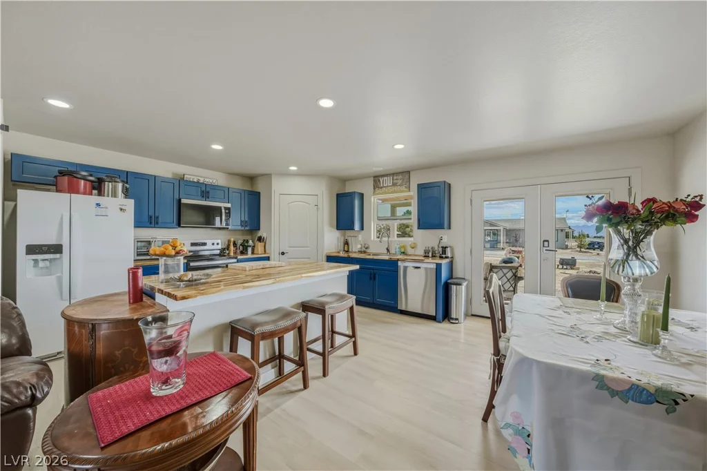921 Leffner, Pahrump, NV 89060
