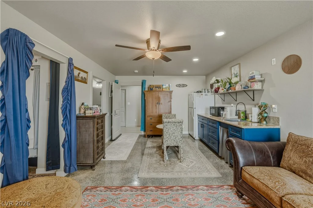 921 Leffner, Pahrump, NV 89060