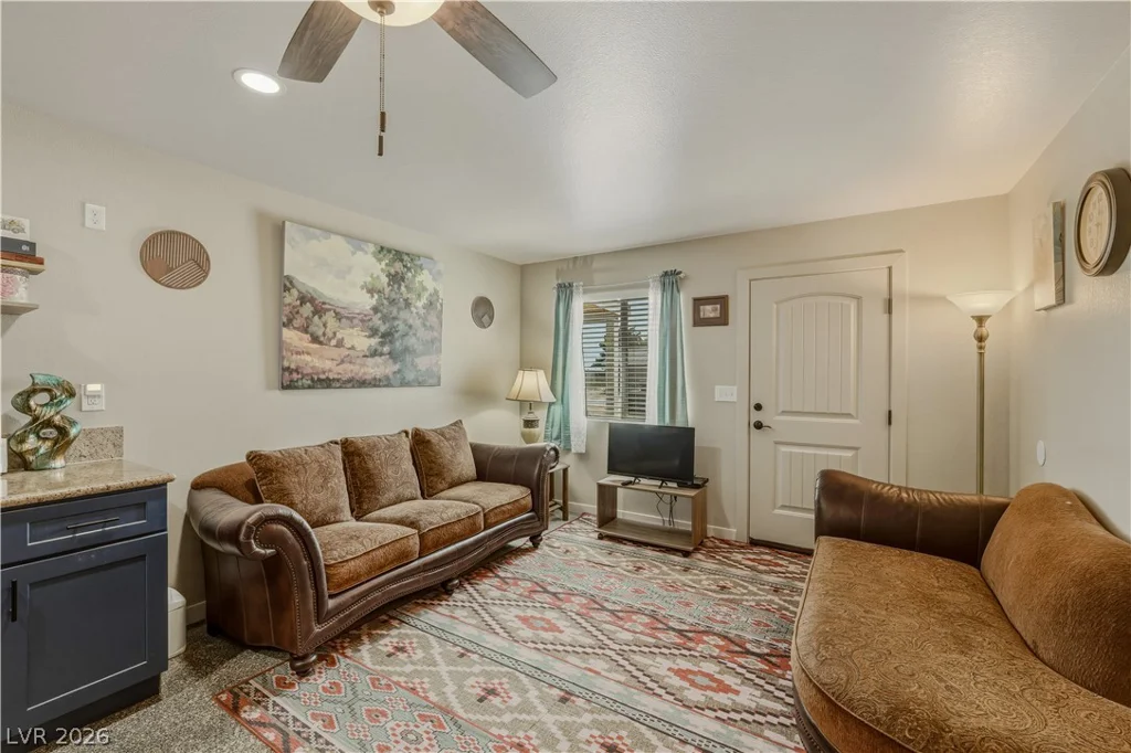 921 Leffner, Pahrump, NV 89060