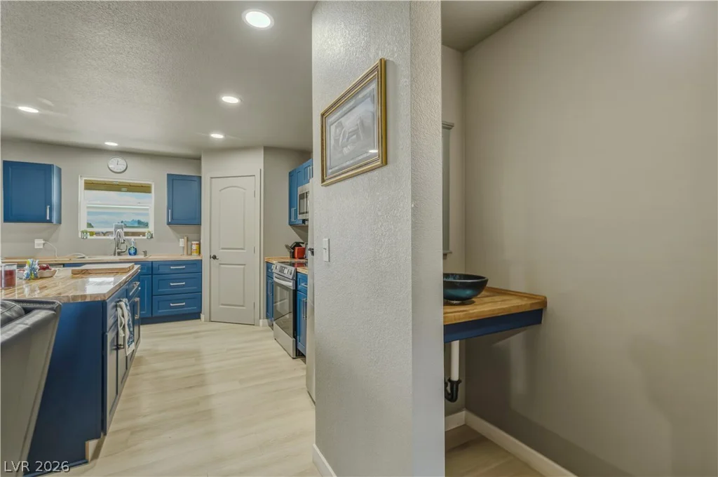 951 Leffner, Pahrump, NV 89060