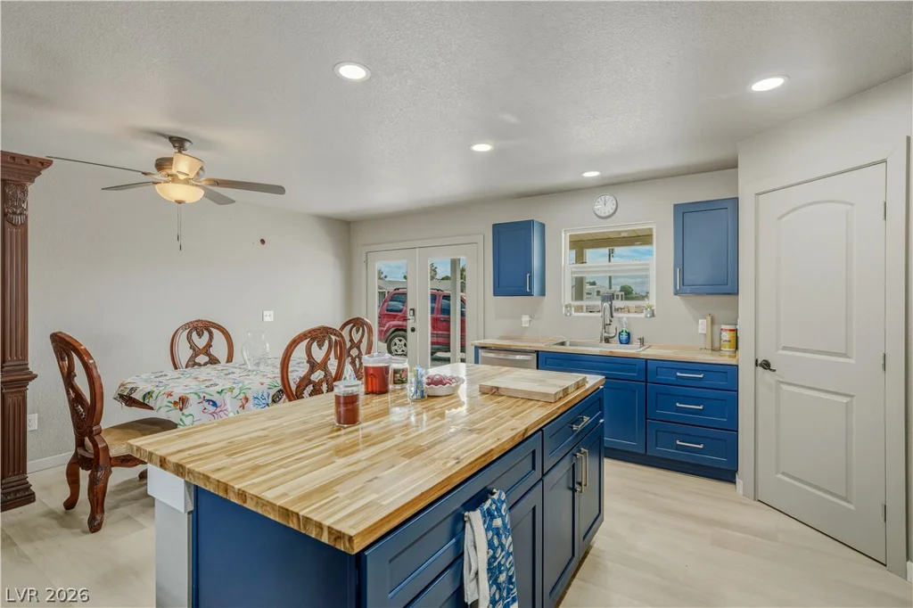 951 Leffner, Pahrump, NV 89060