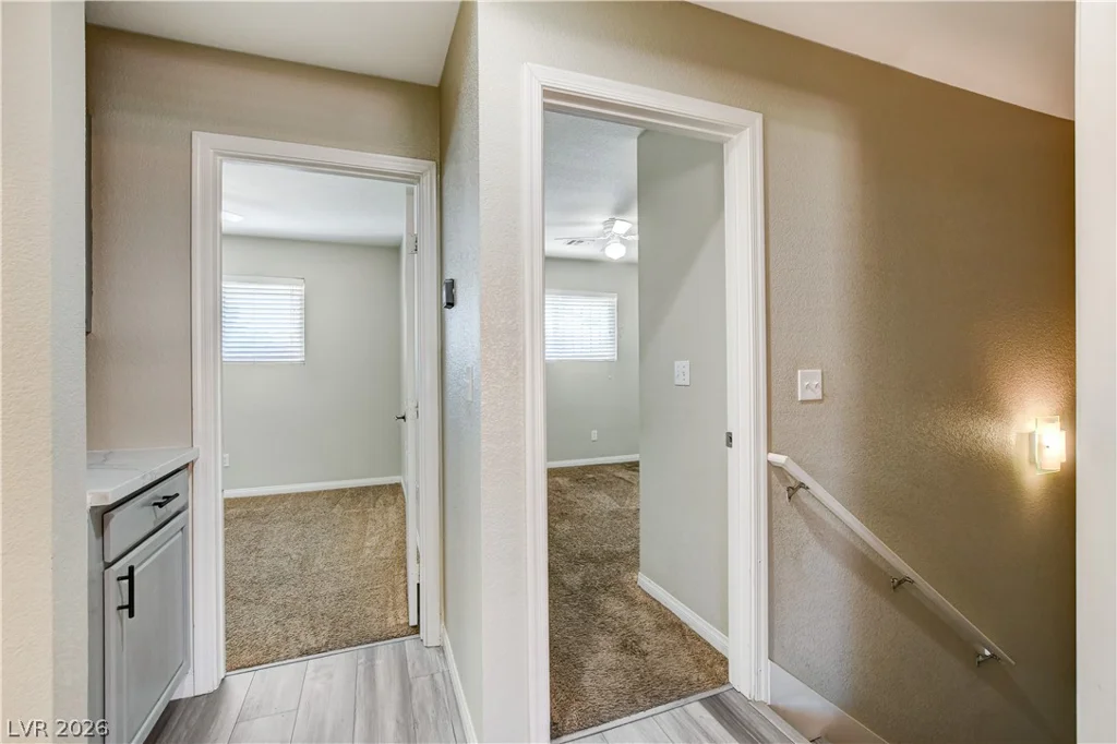 2510 Paradise Village, Las Vegas, NV 89120