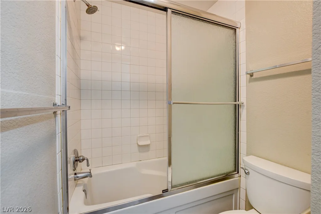 2510 Paradise Village, Las Vegas, NV 89120