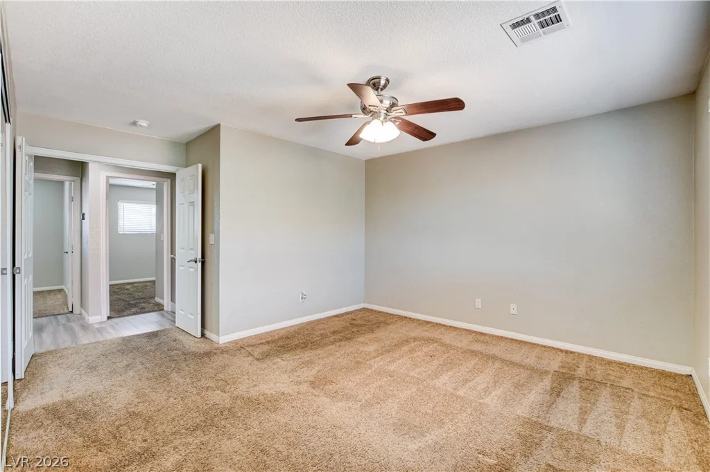 2510 Paradise Village, Las Vegas, NV 89120