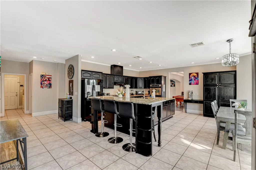 6804 Philippe Allen, Las Vegas, NV 89110