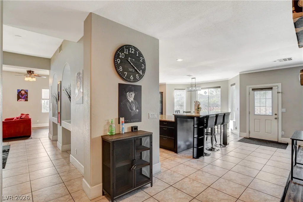 6804 Philippe Allen, Las Vegas, NV 89110