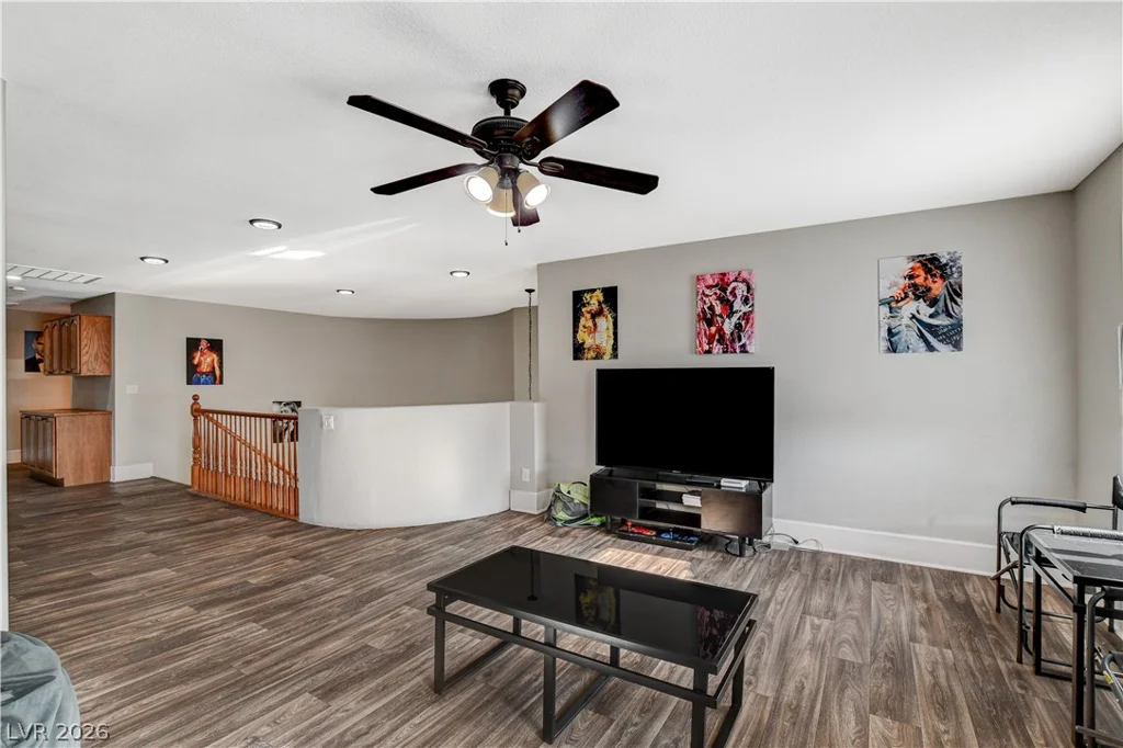 6804 Philippe Allen, Las Vegas, NV 89110