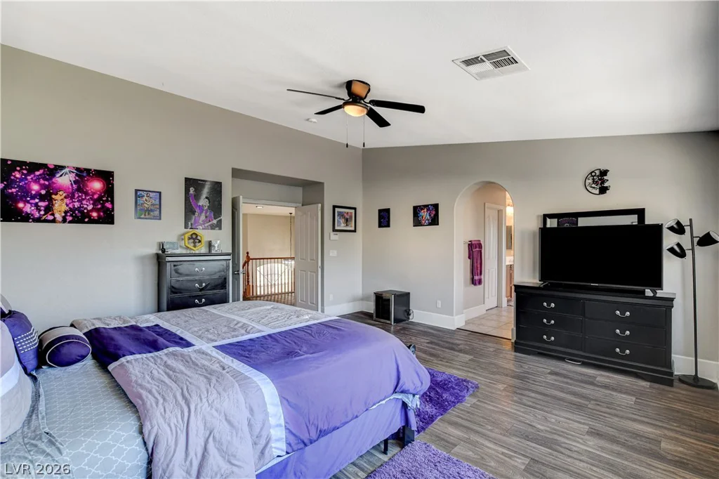 6804 Philippe Allen, Las Vegas, NV 89110